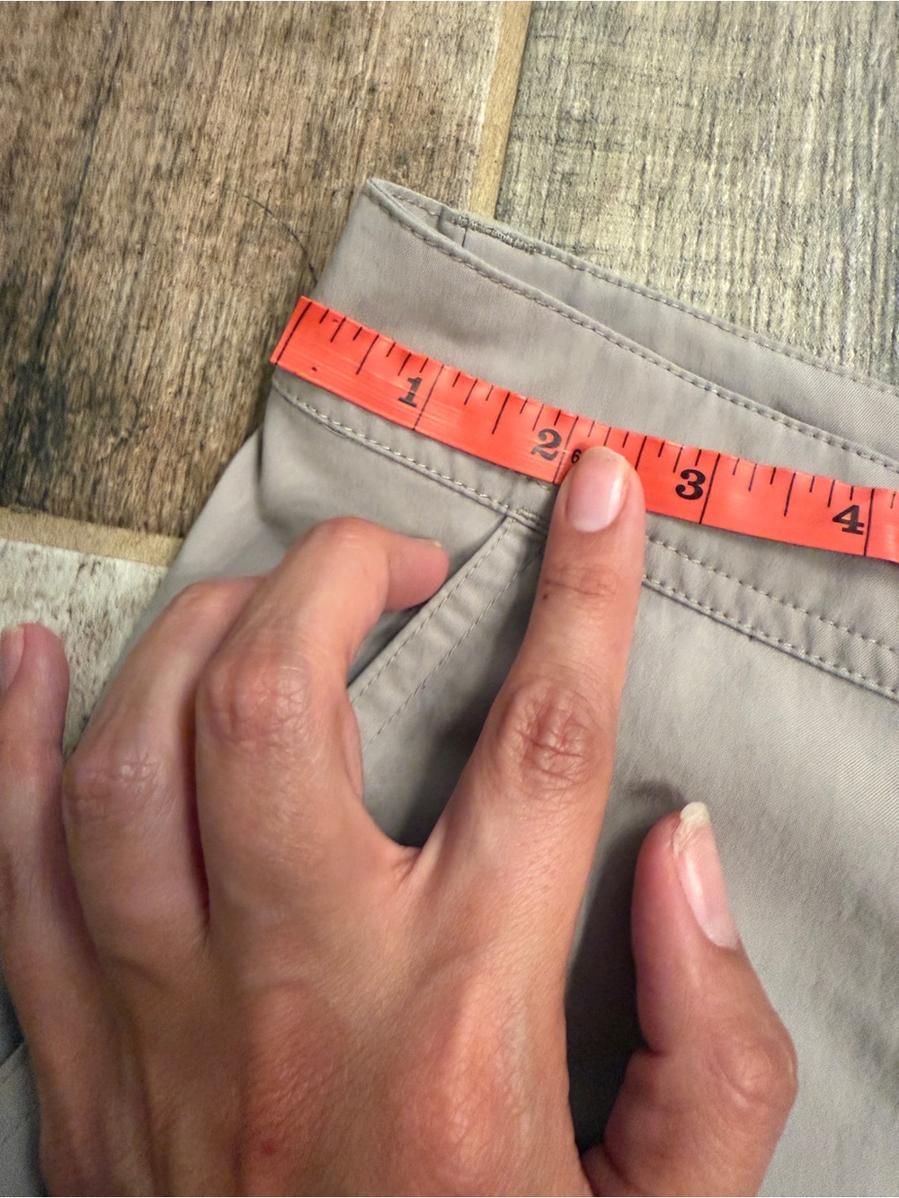 Patagonia Pants Womens 12 Grey Inter-Continental Outdoor Hiking Casual Preppy - Picture 7 of 12